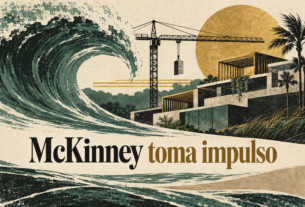 Ilustración conceptual generada con IA de una ola, grúa y formas arquitectónicas, con la frase McKinney toma impulso.